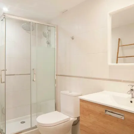 Eden Roc Beachfront Appartamento *